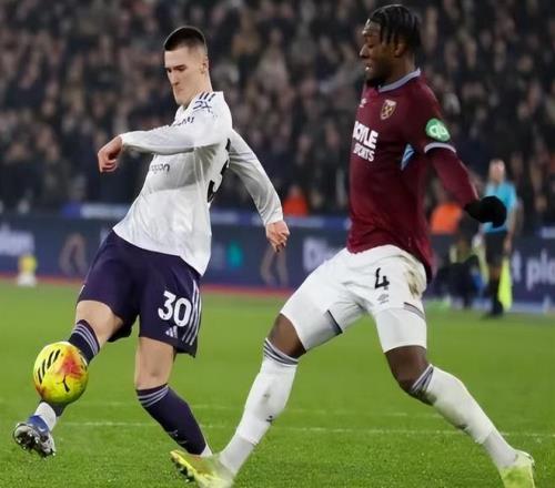 库里第三节,独得,勇士大胜独,平博体育官网,平博体育直播,体育赛事直播,足球直播